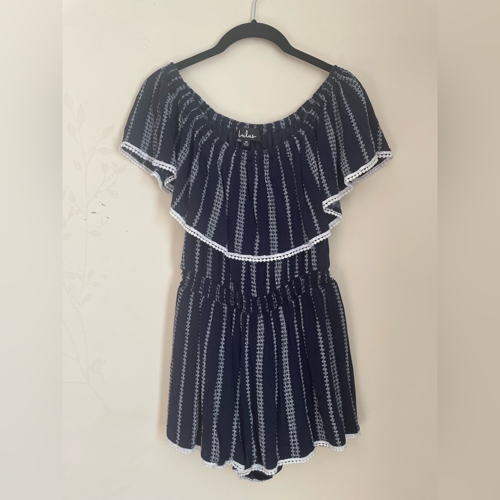 Lulu's See Ya There Off-Shoulder Romper - M